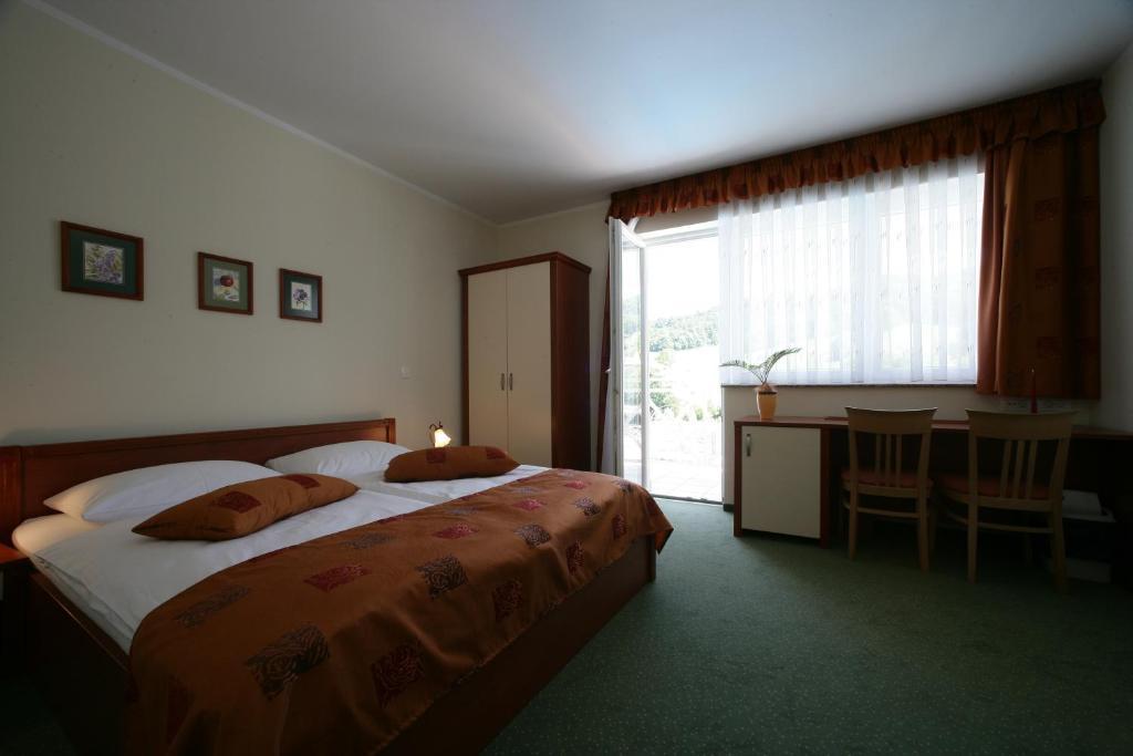 Hotel Aqua Roma Римське Топліце Номер фото
